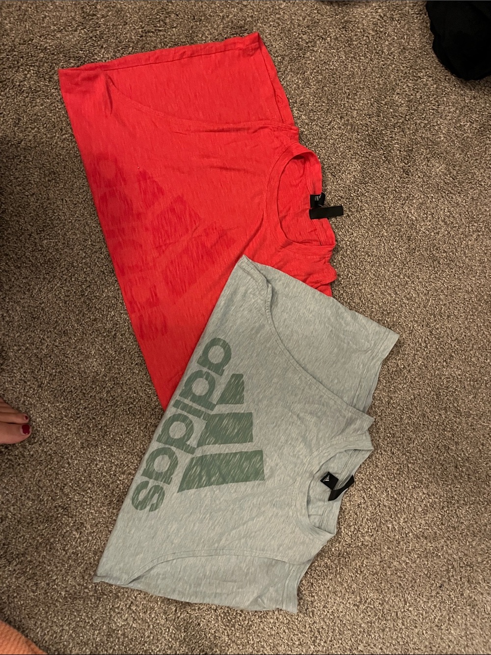 adidas Red Tee & adidas Gray Logo Short Sleeve Top - Kids